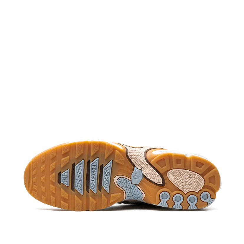 Nike Air Max Plus Drift “Phantom/Cacao Wow”