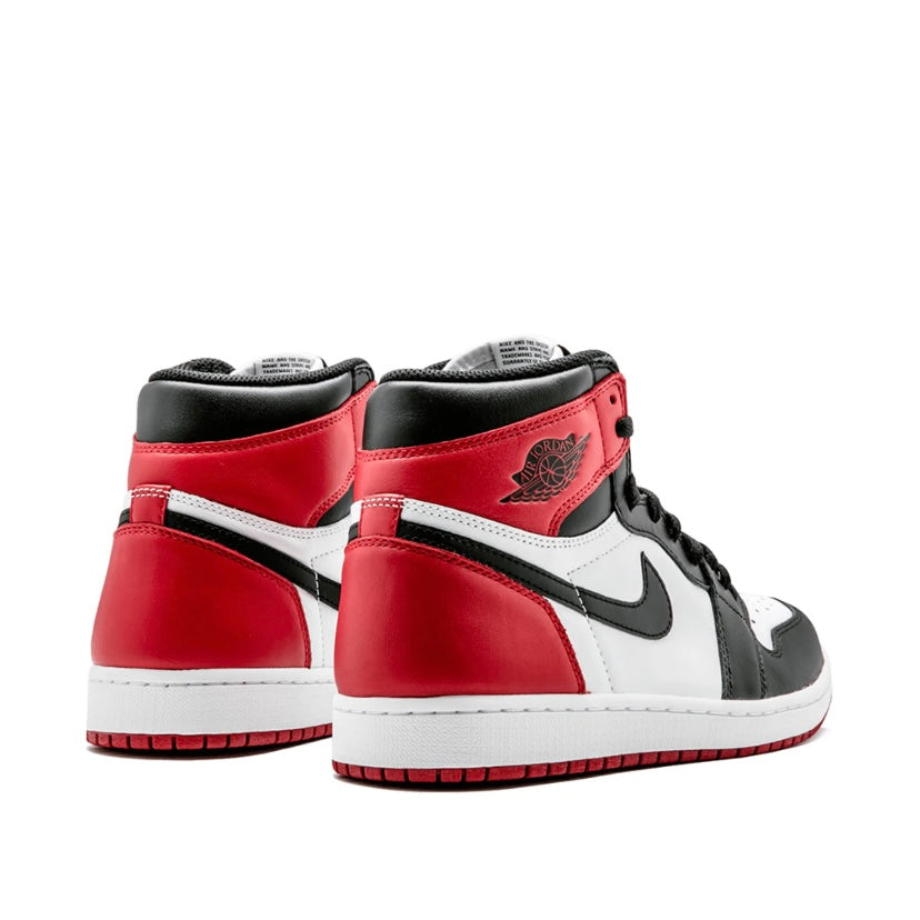 Air Jordan 1 Retro High OG “Black Toe”